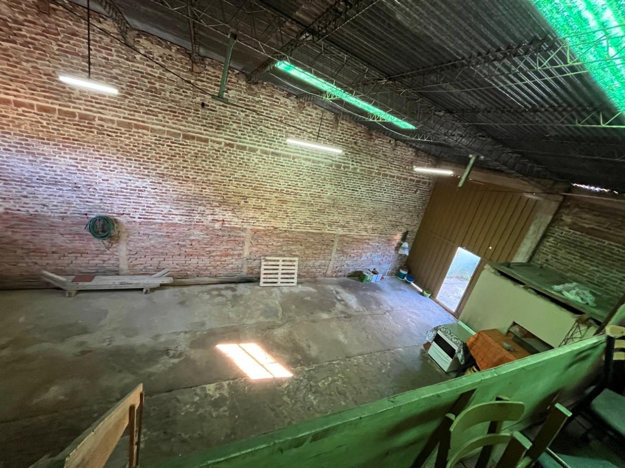 CASA DE CATEGORIA + GALPON IDEAL PARA DESARROLLO/EMPRENDIMIENTO DE TALLER/GIMNASIO/DUPLEX/ETC !! NUEVO INGRESO EN EXCLUSIVA