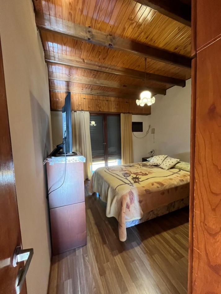 CASA DE CATEGORIA + GALPON IDEAL PARA DESARROLLO/EMPRENDIMIENTO DE TALLER/GIMNASIO/DUPLEX/ETC !! NUEVO INGRESO EN EXCLUSIVA