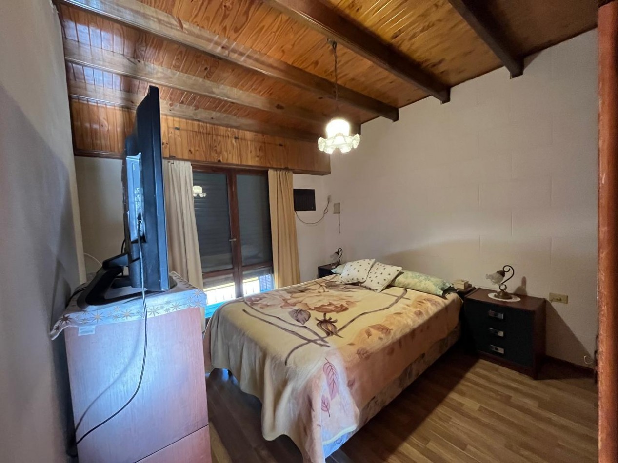 CASA DE CATEGORIA + GALPON IDEAL PARA DESARROLLO/EMPRENDIMIENTO DE TALLER/GIMNASIO/DUPLEX/ETC !! NUEVO INGRESO EN EXCLUSIVA