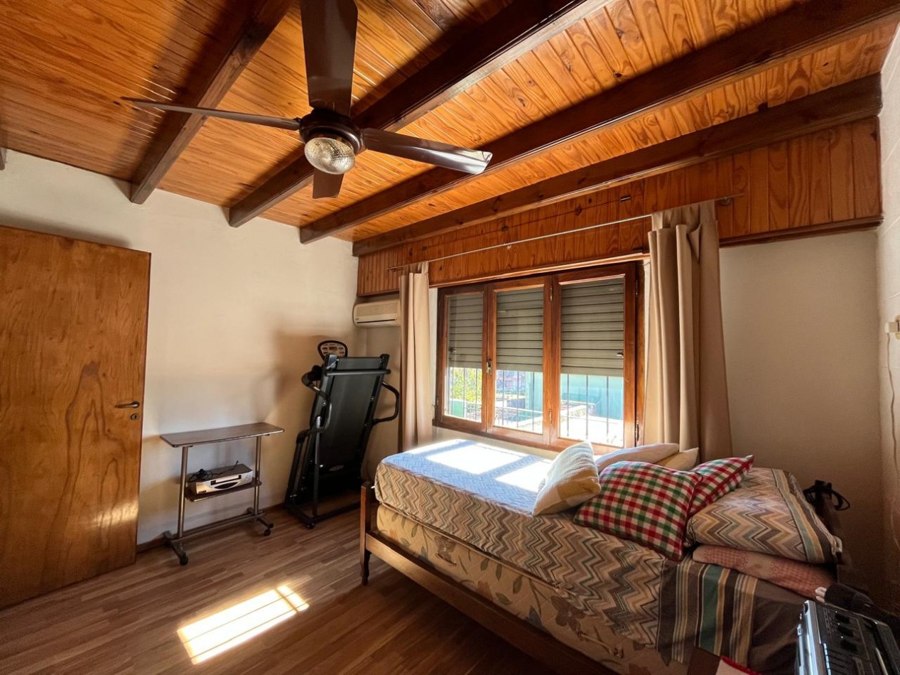 CASA DE CATEGORIA + GALPON IDEAL PARA DESARROLLO/EMPRENDIMIENTO DE TALLER/GIMNASIO/DUPLEX/ETC !! NUEVO INGRESO EN EXCLUSIVA