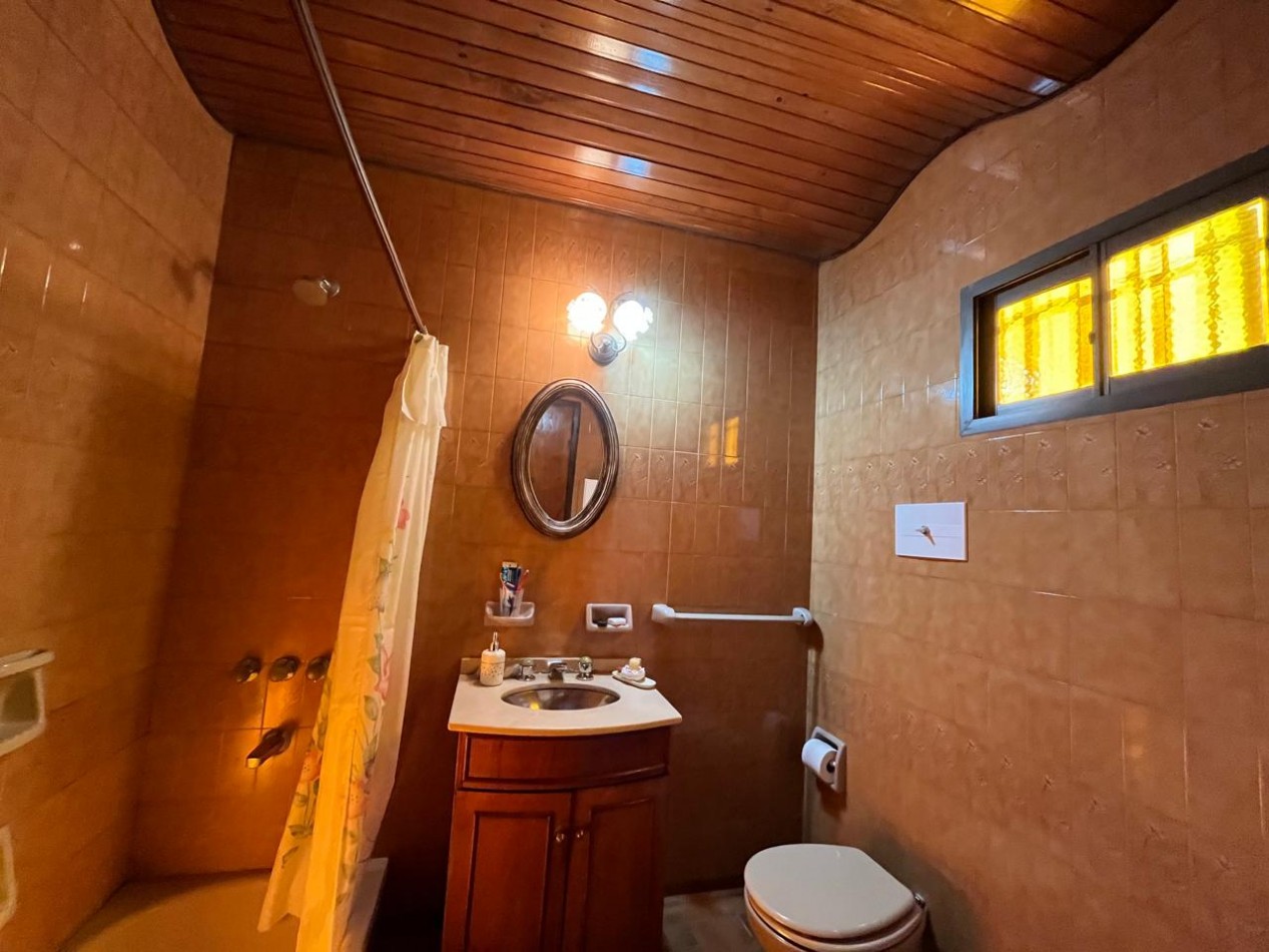 CASA DE CATEGORIA + GALPON IDEAL PARA DESARROLLO/EMPRENDIMIENTO DE TALLER/GIMNASIO/DUPLEX/ETC !! NUEVO INGRESO EN EXCLUSIVA