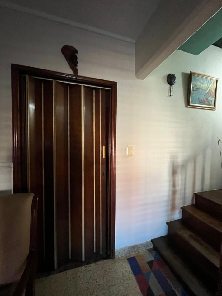 CASA DE CATEGORIA + GALPON IDEAL PARA DESARROLLO/EMPRENDIMIENTO DE TALLER/GIMNASIO/DUPLEX/ETC !! NUEVO INGRESO EN EXCLUSIVA