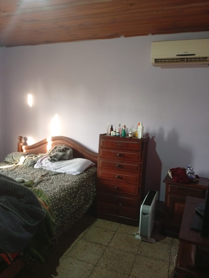 CASA EN SANTO TOME APTA A CREDITO !! TRES DORMITORIOS POSIBLIDAD DE UN CUARTO EXCELENTE UBICACION 