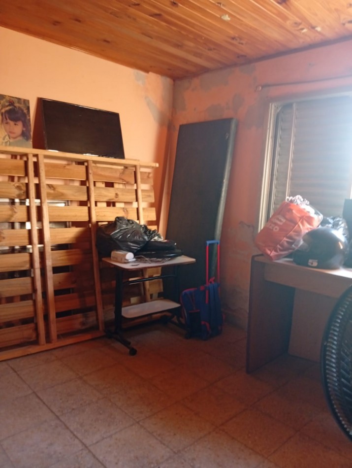 CASA EN SANTO TOME APTA A CREDITO !! TRES DORMITORIOS POSIBLIDAD DE UN CUARTO EXCELENTE UBICACION 