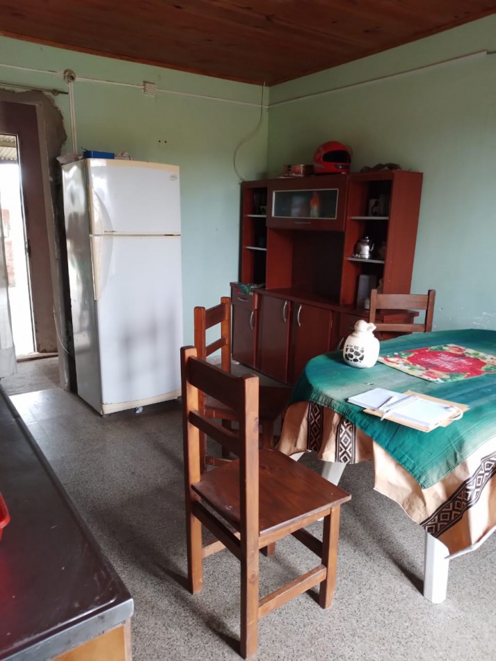 OPORTUNIDAD de tener tu vivienda en CAMPO DEL MEDIO Ruta 1