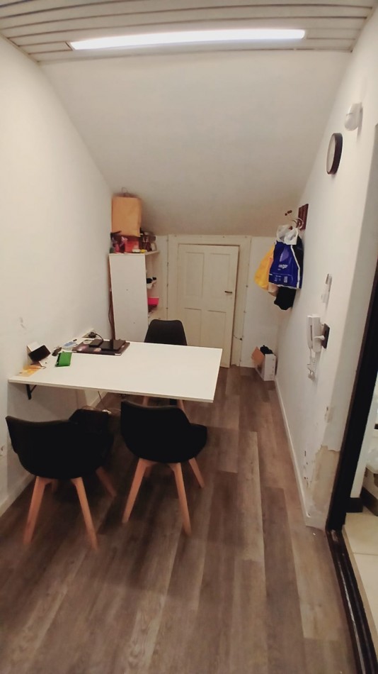 AMPLIO LOCAL A METROS DE LA PEATONAL, EVA PERON 2600