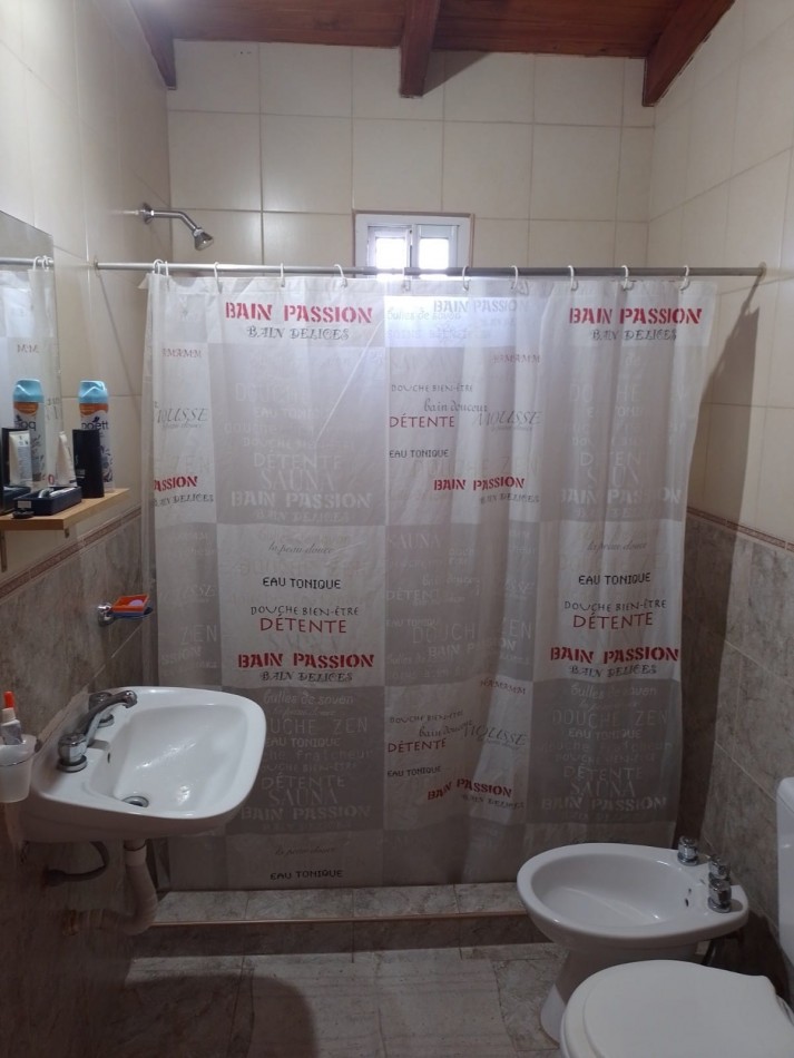 CASA EN SANTA ROSA DE CALCHINES