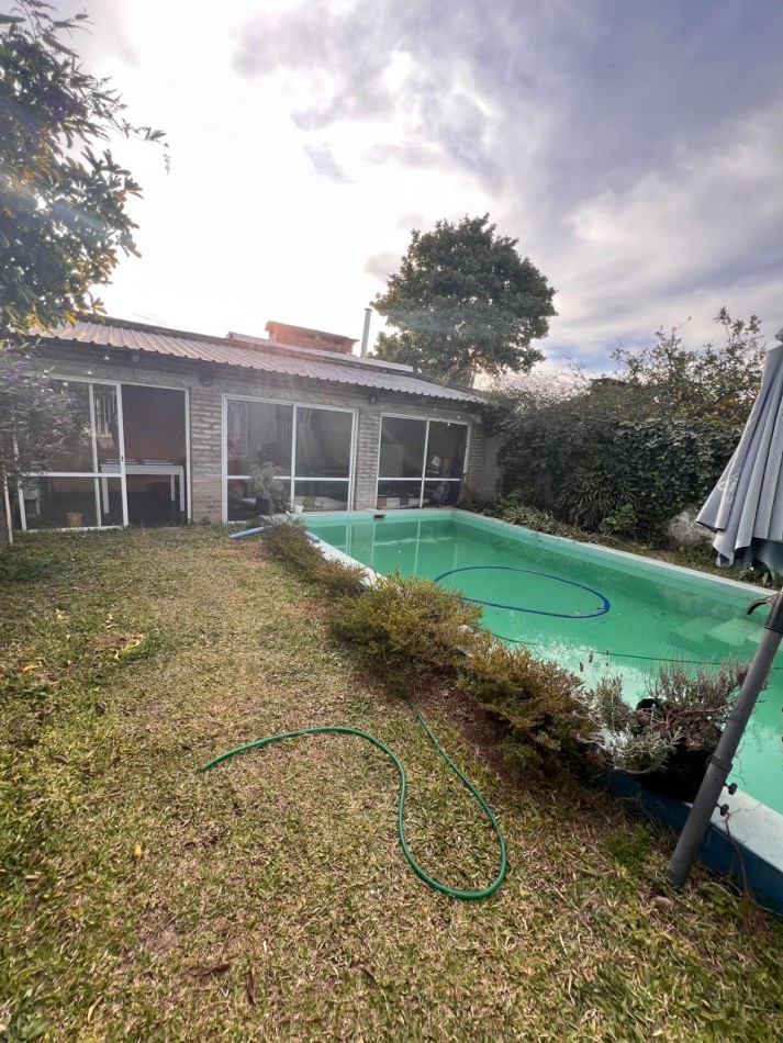 CASA EN BARRIO ALTOS DEL VALLE 