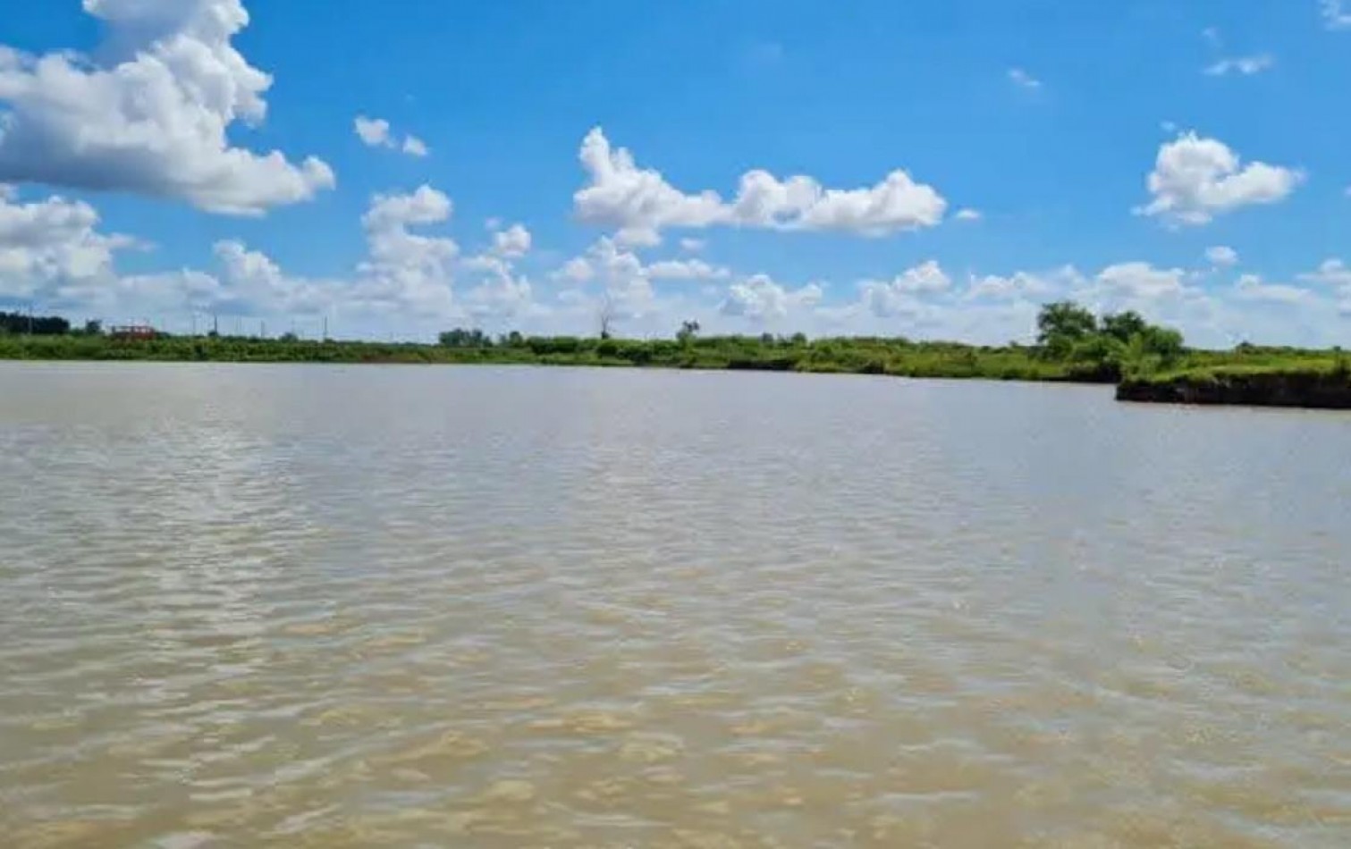 TERRENO EN LAGOS DEL LEYES !! OPORTUNIDAD DE INVERSION O PRIMERA VIVIENDA !!