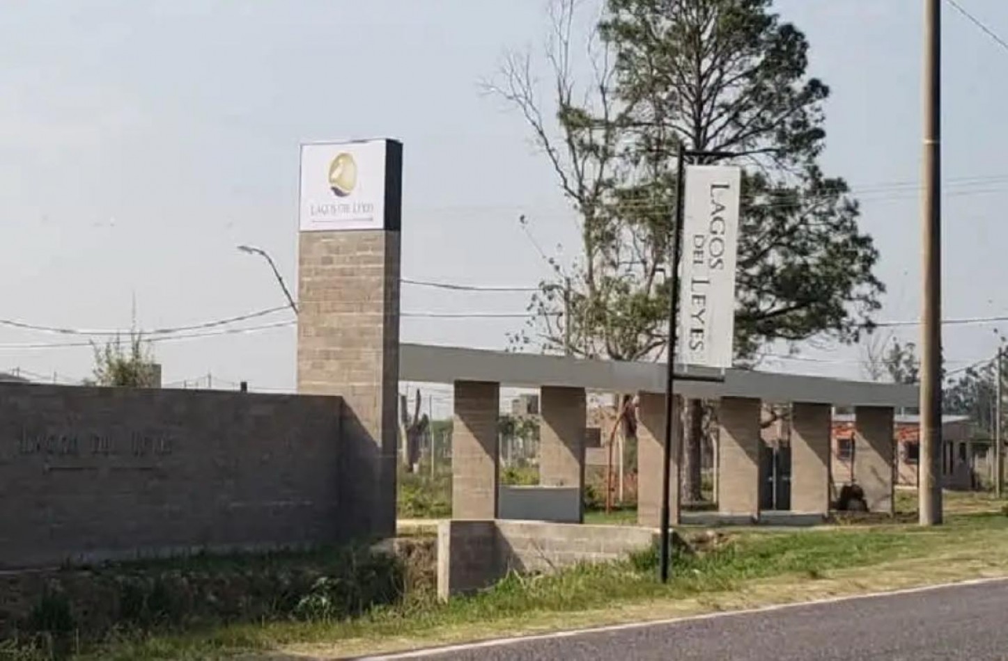 TERRENO EN LAGOS DEL LEYES !! OPORTUNIDAD DE INVERSION O PRIMERA VIVIENDA !!