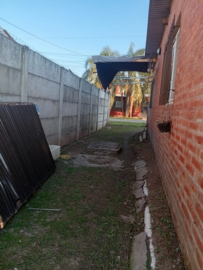 CASA CON GRAN TERRENO BARRIO SCARAFIA 