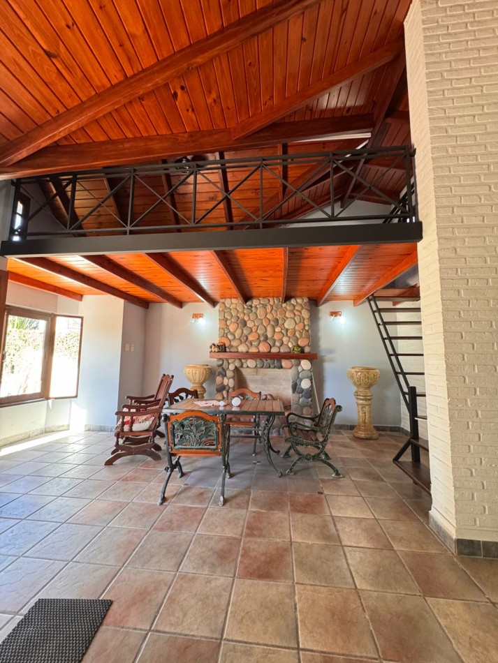 SE VENDE CHALET EN AROCENA ‼️