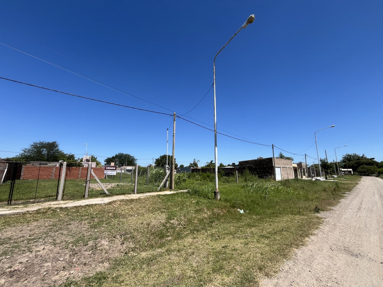 TERRENO EXCELENTE ESTADO Y UBICACION EN LAGUNA PAIVA