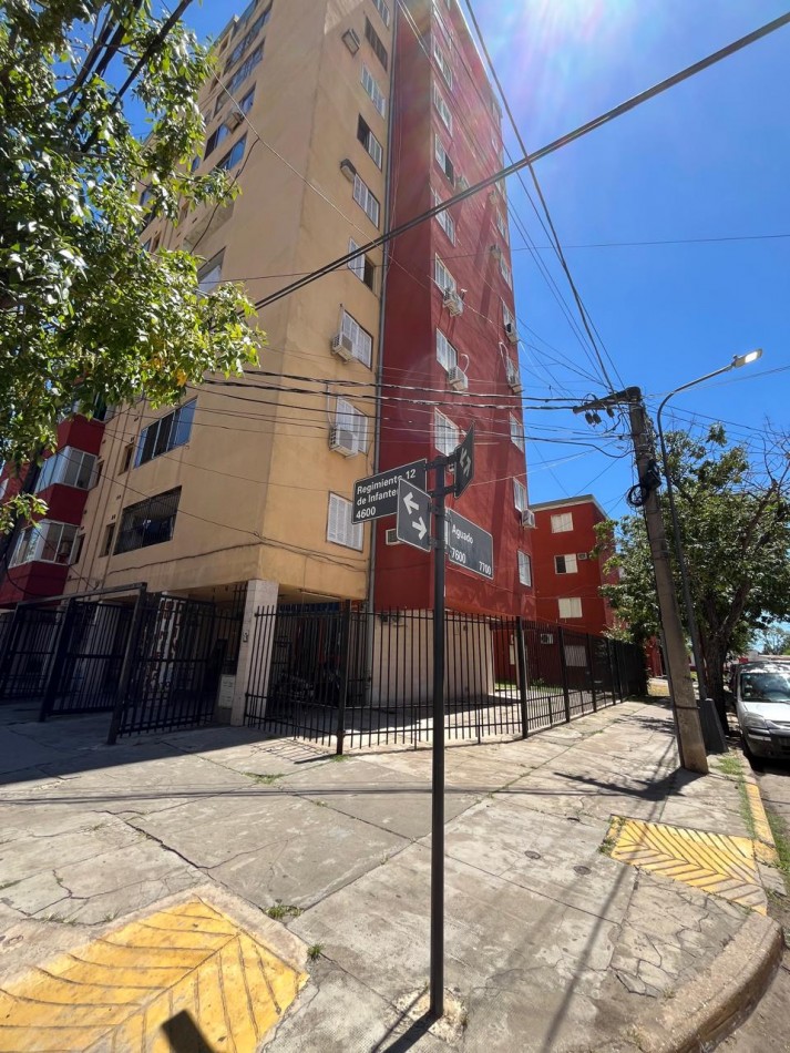 DEPARTAMENTO EN LAS FLORES II IMPECABLE !!