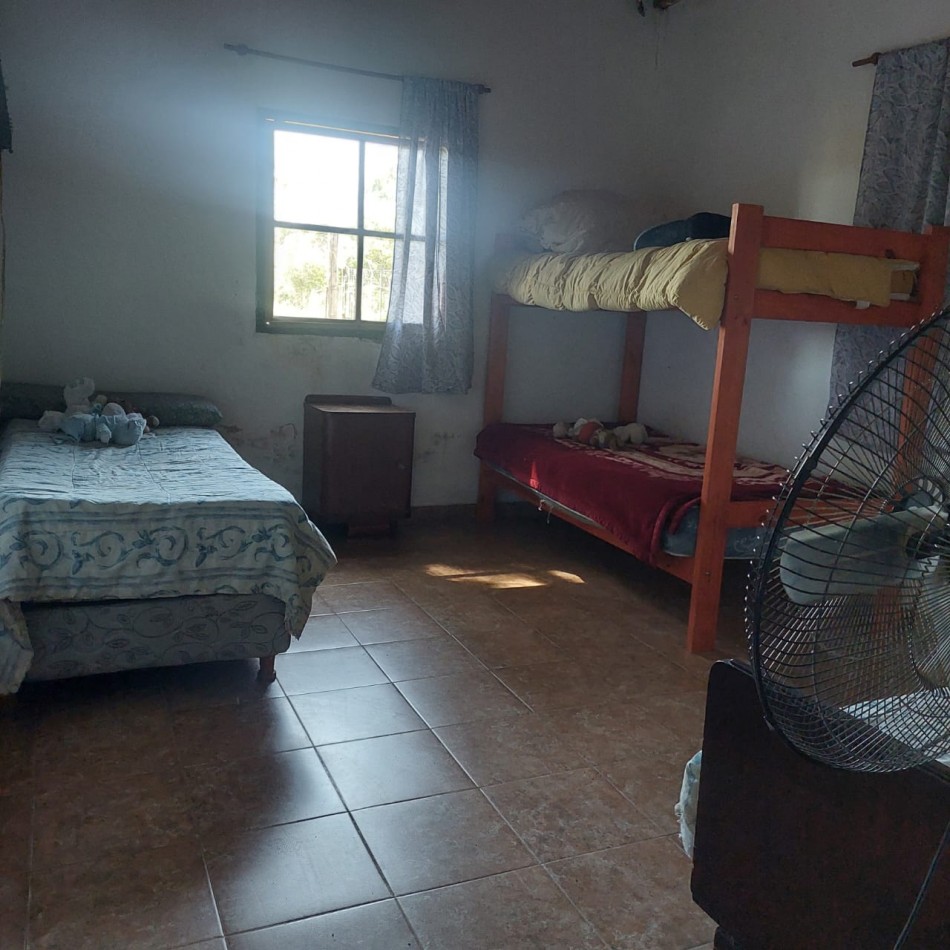 COMODA CASA CON AMPLIO PATIO PARQUIZADO EN CAYASTA, STA FE