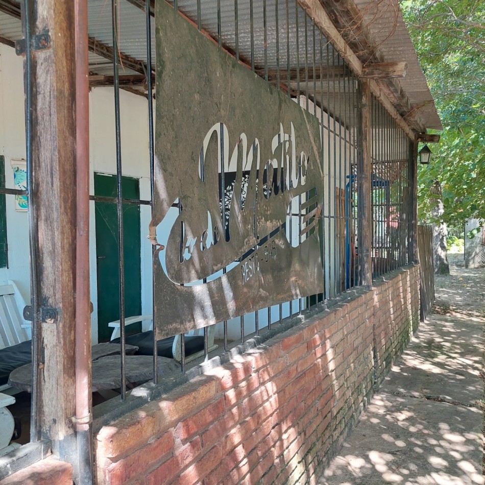 COMODA CASA CON AMPLIO PATIO PARQUIZADO EN CAYASTA, STA FE