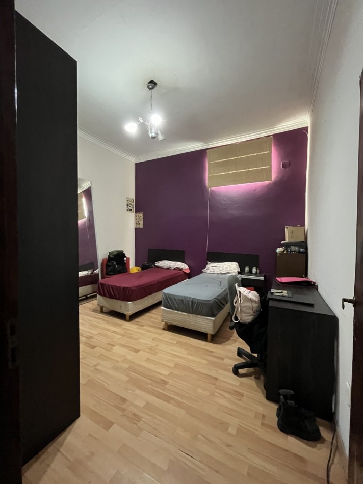 CASA IMPECABLE CON PISCINA Y DE GRAN TAMAÑO ! OPORTUNIDAD ! 