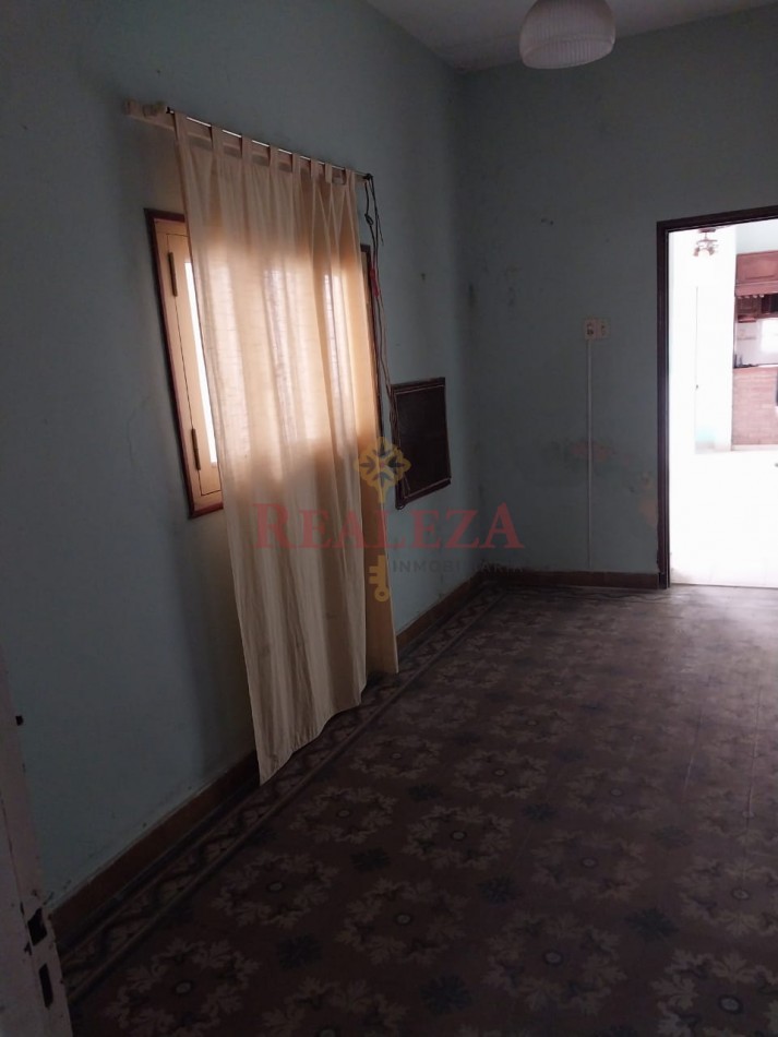 DOS PROPIEDADES EN UNA !! OPORTUNIDAD DE INVERSION O PRIMERA VIVIENDA !!