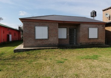 CASA CON BAJADA AL RIO - SAN JAVIER 