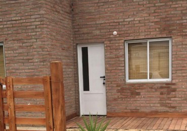 CABAÑA A ESTRENAR EN CAYASTA