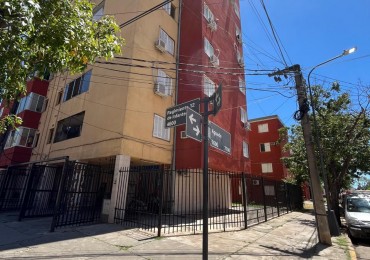 DEPARTAMENTO EN LAS FLORES II IMPECABLE !!